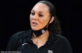 Arizona women's coach Adia Barnes shares sexist remark about men's  basketball players