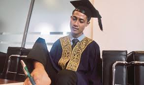Savesave panduan konvo uum 24 degree for later. Uitm Kurangkan Yuran Konvokesyen