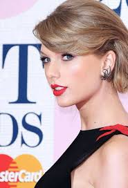 I saw this cute cutout doll