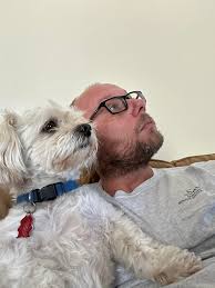 Any fun parties/events planned for NYE in the Philly area? All my friends  are married. Single, straight, 41, and I do think I cleanup pretty well.  Feel free to DM me.