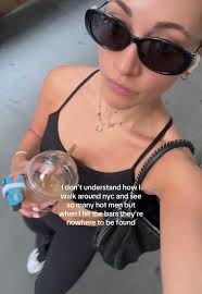 Navigating NYC Dating: Meet Hot Guys in the City