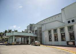 Near spectrum aesthetics, jolie, & newlife cosmetic surgery centers. 15 Closest Hotels To Fillmore Miami Beach In Miami Beach Hotels Com