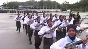 Pulapol jalan semarak, kuala lumpur, pulapol bukit sentosa, rawang, pulapol air hitam, negeri sembilan, pulapol segamat, johor, pulapol langkawi, kedah, pulapol dungun, terengganu, pulapol kota kinabalu, sabah and pulapol kuching, sarawak. Penutupan Perajurit Muda Td Intake 154l 16w 2004 By Azlan Nor Sham