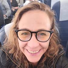 What activities and training contacts are available for French bulldogs in  the Western Cape?