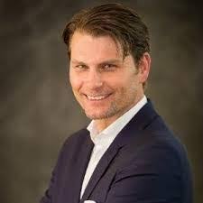 Peter Wahlberg's Instagram, Twitter & Facebook