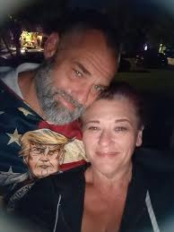 Can someone make me look a little more flattering