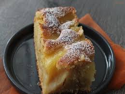 Moelleux Caramelise A L Ananas Famoh Blog Culinaire Et Recettes De Cuisine Par Fabienne Recette Recettes De Cuisine Recette Gateau Ananas Gateau Ananas Facile