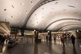 A renowned dutch sculptor has revealed a new public artwork at the hamad international airport. File Hamad International Airport Doha Qatar 2 Jpg Wikimedia Commons