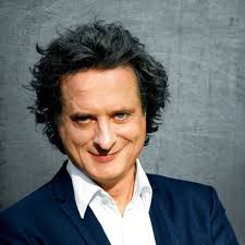 Michael Sens (@michasens)