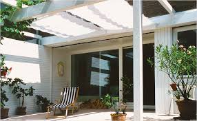 Sonnensegel Auswahlen Und Befestigen Hornbach Outdoor Dekorationen Sonnensegel Terrasse Bauen