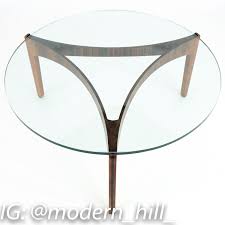 Sven Elekjaer Mid Century Modern Rosewood And Glass Round Coffee Table In 2020 With Images Coffee Table Round Glass Coffee Table Round Coffee Table
