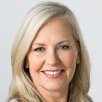 Lori Mccullough's Instagram, Twitter & Facebook