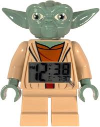 New lego star wars boba fett alarm clock night light bnib 9003530. Amazon Com Lego Star Wars Yoda Minifigure Alarm Clock 9 5 Red Model 9003080 Clictime Furniture Decor