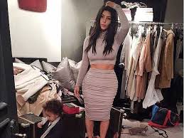 You can use the shelves together or separately, depending on how. Kim Kardashian Ebay Business