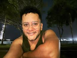 Gareth C Dixon (@garethcdcr) • Instagram photos and videos