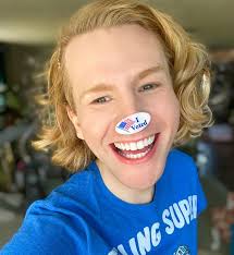 I voted! If you're voting for Trump, please just block me #Voted #Kamala.