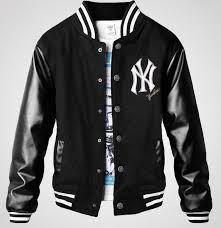 Black And White Varsity Jacket Outfit Baseball Jackets Outfits Careyfashion Com In 2020 Baseball Jacket Outfit Varsity Hoodie Jacket Streetwear Jackets