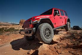 2021 gladiator 392 v8 gladiator jeep v8 hummer h3t build wrangler trail autoblog alpha enough gm bad. The 2021 Jeep Wrangler Rubicon 392 V8 Borrows A Lot From The Jeep Gladiator
