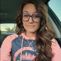 Amber Cogdill's Instagram, Twitter & Facebook