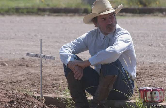 Three graves to Mexico movie review