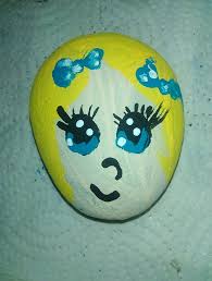 The beautiful rock my 8 year old daughter painted ❤️