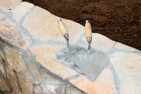 Und viele wasserwaagen, von denen kann. Gartenmauer Kosten Preisbeispiele Sparmoglichkeiten Und Mehr