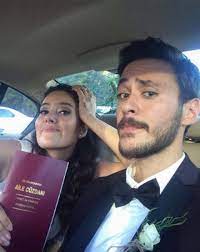 Akil, 'sevgilim, çocuklar fotoğraf çektirmek. Pelin Akil Ve Anil Altan Evlendi Magazin Haberleri