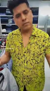 DANIEL AÑEZ DE DIVINAS Y FAMOSOS