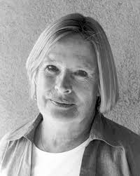 Paula Morin's Instagram, Twitter & Facebook