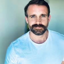 It's been an amazing 5yrs of growth for me. Many highs and many lows, each  giving me the opportunity to develop different mindsets for different  situations and become stronger. I've stepped out