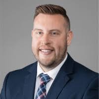 Karen Antle's Instagram, Twitter & Facebook