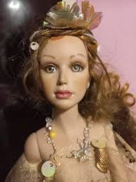 a few days ago i bought this doll, does anyone know anything about her? :  r/Dolls