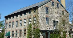 Dinapoli's stone mill restaurant has 4 different dining room options for you to choose from for you. Kitchen Nightmares The Olde Stone Mill Open Reality Tv Revisited