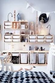 #office bureau scandinave etagere murale. 24 Idees De Rangement En 2021 Rangement Idee Rangement Astuce Rangement