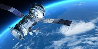 Tidak hanya diteroka angkasawan, angkasa lepas turut mencipta sejarah apabila menerima kunjungan pelancong pertama selepas seorang jutawan dari amerika syarikat, dennis tito dibawa ke orbit menaiki kapal angkasa soyuz rusia menuju ke stesen. Apa Yang Satelit Jenis Satelit