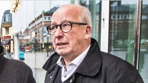 Hotellkungen Holmqvist säljer hotell