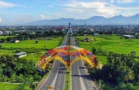 .25 (high season) hanya berlaku tiket weekend, tiket hanya bisa di dapatkan pada ket : Daftar Homestay Di Mataram Lombok Dan Tarif Terbarunya Penginapan Net 2021