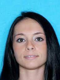 Tabitha Demoss's Instagram, Twitter & Facebook