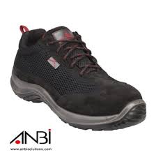 All delta plus products are surrounded by design innovation and feature cutting edge technology that helps keep you both safe and stylish. Asti S1p Src Suede Leather Buy Safety Shoes In Dubai Lowest Price Safety Shoes In Dubai Anbi Solutions Best Safety Shoes In Uae Best Safety Shoes In Uae Best Safety Shoes In