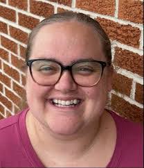 Robin Ritter's Instagram, Twitter & Facebook