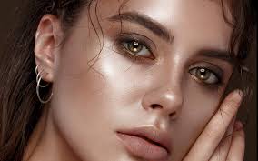 GLOW ON THE GO! BASIC MAKEUP TIPS FOR GLOWING SKIN