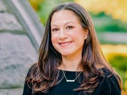 12 top public relations recruiters to know right now