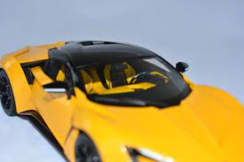 frontiart release 1 18 w motors fenyr in pearl yellow for buying or business jefferson fronti art com car model toy car model