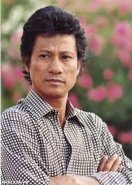 Cuộc đời và sự nghiệp của Chế Linh