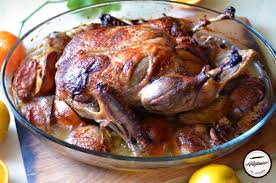 Retete culinare traditionale din bucataria romaneasca si internationala, articole diverse si idei pentru gatit acasa, mancare, gastronomie, preparate. Friptura De Rata Cu Portocale Si Gutui PrÄjiturici Èi Altele