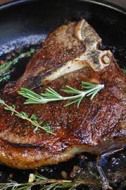 Perfectly Seared Tbone Steak In A Cast Iron Skillet After Being Finished In The Oven In 2020 Tbone Steak Recipe Tbone Steak In Oven Steak Dinner
