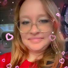 Shawn trying to be a step parent but cant be a parent to his 6 kids!! And  even lies about the amount of kids he has. Hes a POS!!