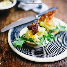 Breakfast Scones With Egg Chorizo 3 You Can Freeze The Dough Formed In Scones For Easy Future Breakfasts Homemade Scones Savoury Food I Love Food