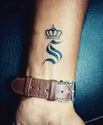 In other words, whatever way you want to remember your family in tattoo form is perfectly acceptable. 70 Letter S Tattoo Designs Ideas And Templates Tattoo Me Now