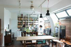 引っ越し好きでも 飽きがこない家づくり 新宿区 リノベストーリー roomie ルーミー 家 クールな部屋 模様替え